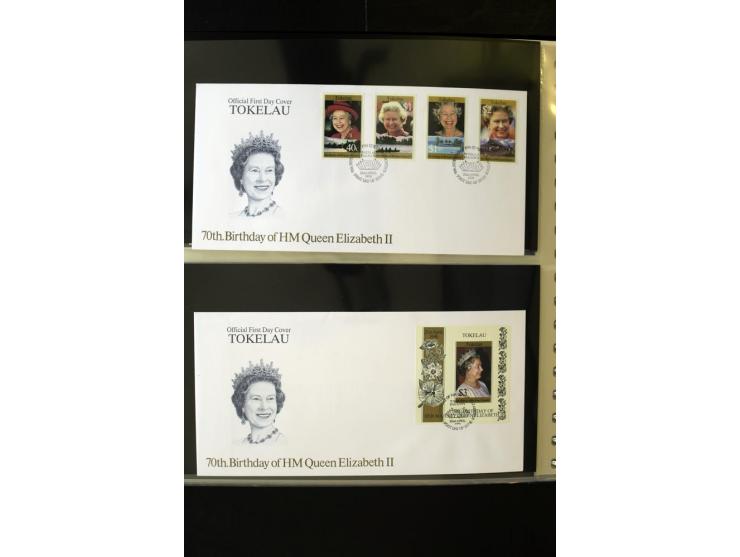 1948/2012, vorwiegend postfrische Sammlung, dabei Stempelmarken, Einheiten, Zusammendrucke, Zwischenstege, Souvenir-Zusammens