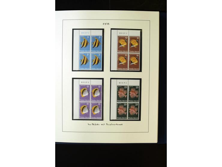 1948/2012, vorwiegend postfrische Sammlung, dabei Stempelmarken, Einheiten, Zusammendrucke, Zwischenstege, Souvenir-Zusammens