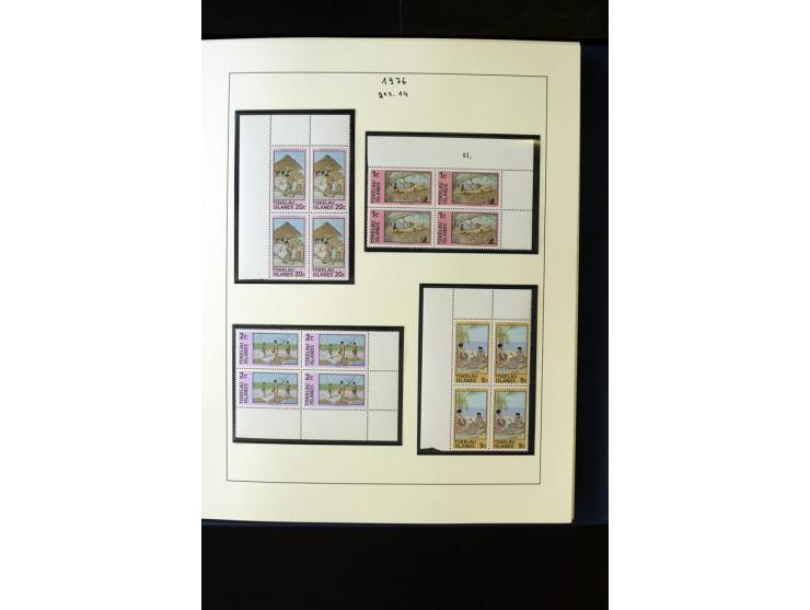 1948/2012, vorwiegend postfrische Sammlung, dabei Stempelmarken, Einheiten, Zusammendrucke, Zwischenstege, Souvenir-Zusammens