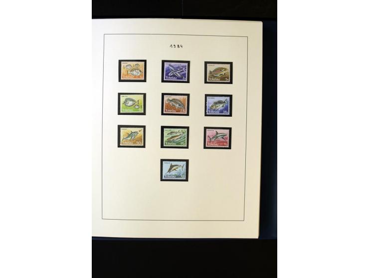 1948/2012, vorwiegend postfrische Sammlung, dabei Stempelmarken, Einheiten, Zusammendrucke, Zwischenstege, Souvenir-Zusammens