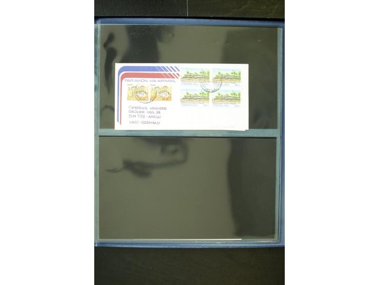 1948/2012, vorwiegend postfrische Sammlung, dabei Stempelmarken, Einheiten, Zusammendrucke, Zwischenstege, Souvenir-Zusammens