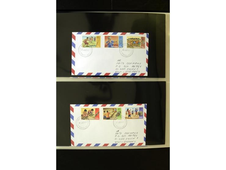 1948/2012, vorwiegend postfrische Sammlung, dabei Stempelmarken, Einheiten, Zusammendrucke, Zwischenstege, Souvenir-Zusammens