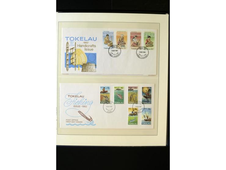 1948/2012, vorwiegend postfrische Sammlung, dabei Stempelmarken, Einheiten, Zusammendrucke, Zwischenstege, Souvenir-Zusammens