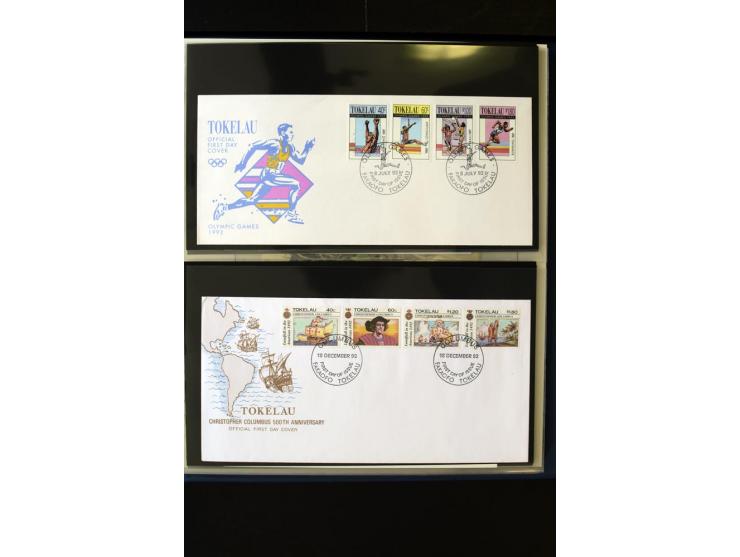 1948/2012, vorwiegend postfrische Sammlung, dabei Stempelmarken, Einheiten, Zusammendrucke, Zwischenstege, Souvenir-Zusammens