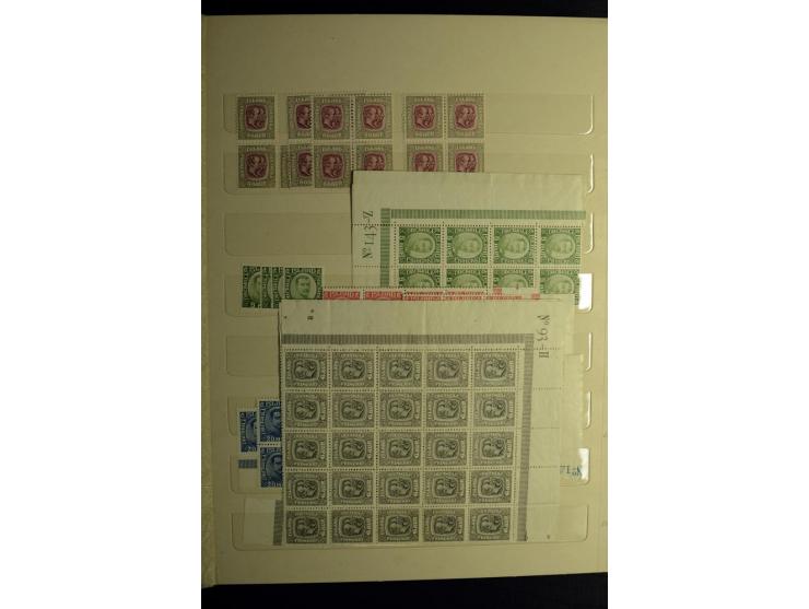 1896/1949, postfrischer Lagerbestand mit Dienst, oft in Einheiten, dabei Mi.-Nr.92(35), 102(21), 112(18), D43 (ca.130),etc, s