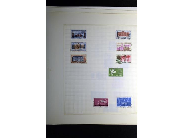1860/1960 (ca.), postfrischer, ungebrauchter und gestempelter Sammlungsbestand im Album, dabei viel besseres Material