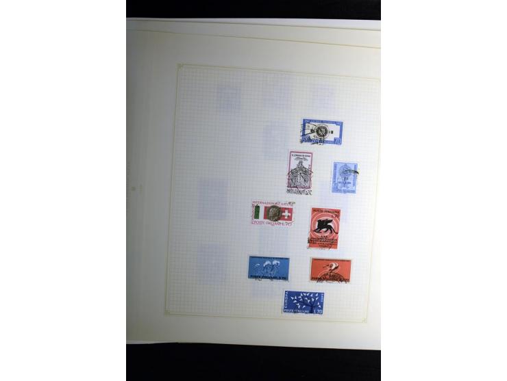 1860/1960 (ca.), postfrischer, ungebrauchter und gestempelter Sammlungsbestand im Album, dabei viel besseres Material