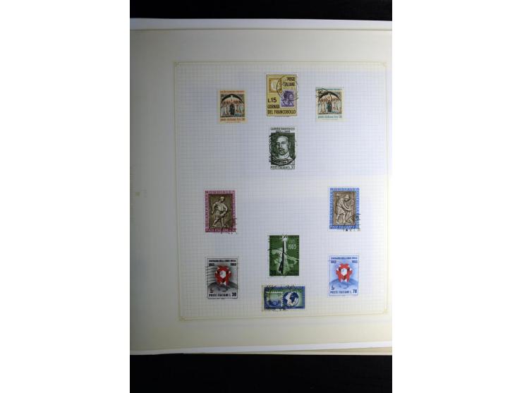 1860/1960 (ca.), postfrischer, ungebrauchter und gestempelter Sammlungsbestand im Album, dabei viel besseres Material