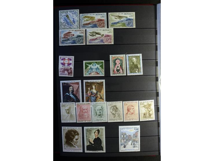 1885/2008, postfrische und ungebrauchte reichhaltige Sammlung mit u.a. Mi.-Nr. 1-9, 11-21, 190-99, Bl.3A+B, 4A+B etc.