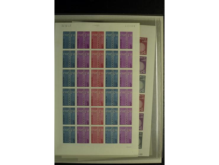 1966/73, CEPT-Ausgaben 1966-67 und 1970-73 jeweils im ungezähnten Farbprobedruck-Bogen, 1966 2 verschiedene, postfrisch, insg