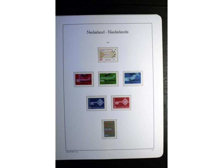 1906/2006, postfrische und ungebrauchte Sammlung mit u.a. Mi.-Nr. 453-56, 540-43, 580-81 etc., dazu Markenheftchen