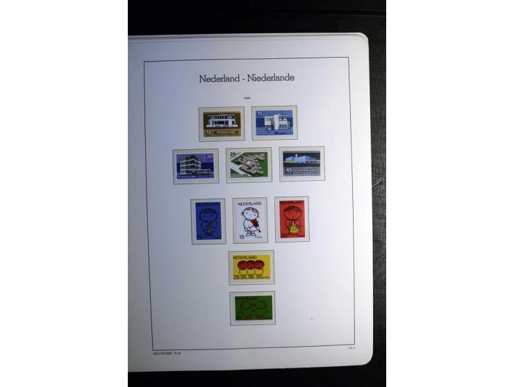 1906/2006, postfrische und ungebrauchte Sammlung mit u.a. Mi.-Nr. 453-56, 540-43, 580-81 etc., dazu Markenheftchen