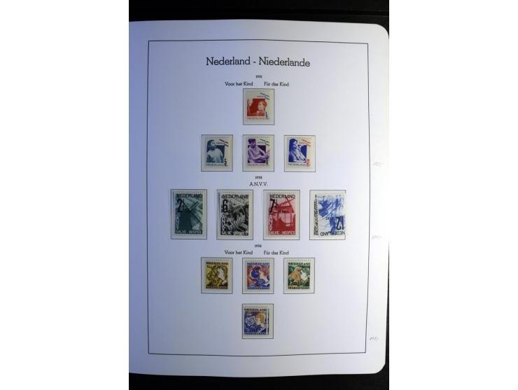 1906/2006, postfrische und ungebrauchte Sammlung mit u.a. Mi.-Nr. 453-56, 540-43, 580-81 etc., dazu Markenheftchen