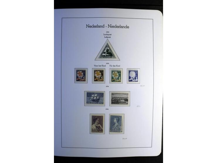 1906/2006, postfrische und ungebrauchte Sammlung mit u.a. Mi.-Nr. 453-56, 540-43, 580-81 etc., dazu Markenheftchen