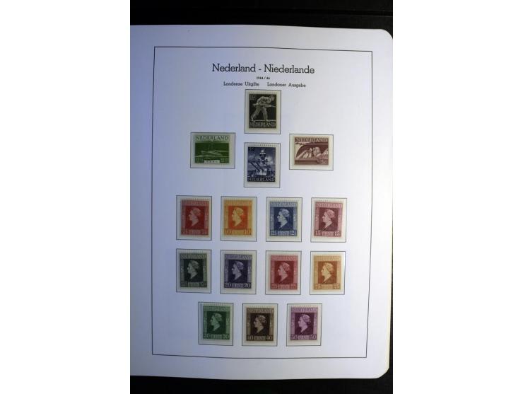 1906/2006, postfrische und ungebrauchte Sammlung mit u.a. Mi.-Nr. 453-56, 540-43, 580-81 etc., dazu Markenheftchen