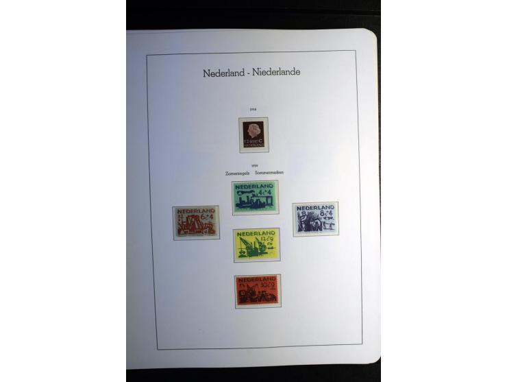 1906/2006, postfrische und ungebrauchte Sammlung mit u.a. Mi.-Nr. 453-56, 540-43, 580-81 etc., dazu Markenheftchen