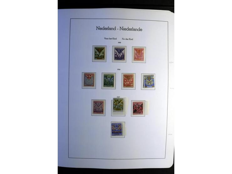 1906/2006, postfrische und ungebrauchte Sammlung mit u.a. Mi.-Nr. 453-56, 540-43, 580-81 etc., dazu Markenheftchen