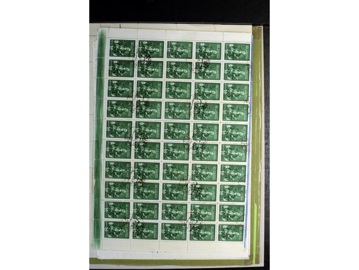 1946/49, gestempelte Partie Bogen(teile), dabei Mi.-Nr. 1288-89, 1290-91, 1295-96, 1309-10, 1311-13, 1316-170, 1327, 1343-44 