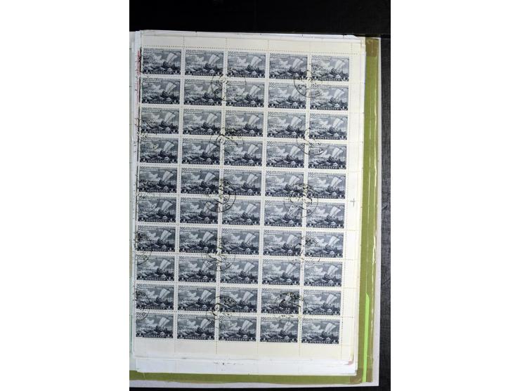1946/49, gestempelte Partie Bogen(teile), dabei Mi.-Nr. 1288-89, 1290-91, 1295-96, 1309-10, 1311-13, 1316-170, 1327, 1343-44 