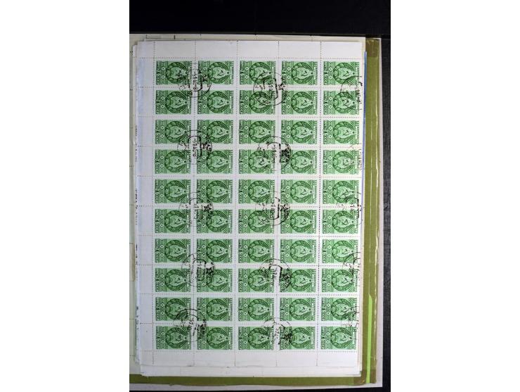 1946/49, gestempelte Partie Bogen(teile), dabei Mi.-Nr. 1288-89, 1290-91, 1295-96, 1309-10, 1311-13, 1316-170, 1327, 1343-44 