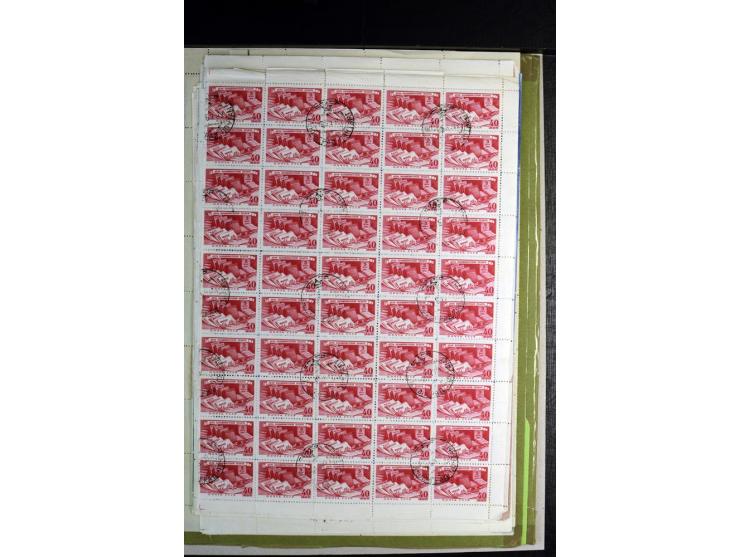 1946/49, gestempelte Partie Bogen(teile), dabei Mi.-Nr. 1288-89, 1290-91, 1295-96, 1309-10, 1311-13, 1316-170, 1327, 1343-44 