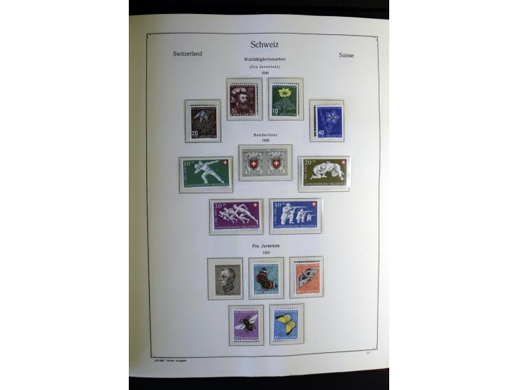 1945/2001, postfrische in den Hauptnummern kpl. Sammlung, dazu etwas Ämter, Dienst, Markenheftchen und kleine gestempelte Sam