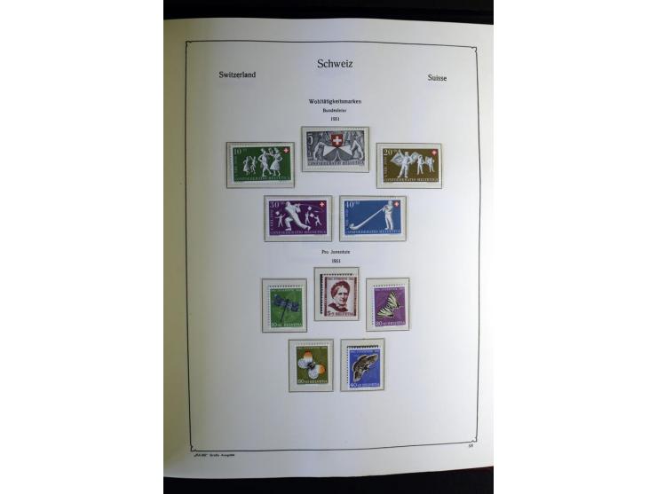 1945/2001, postfrische in den Hauptnummern kpl. Sammlung, dazu etwas Ämter, Dienst, Markenheftchen und kleine gestempelte Sam