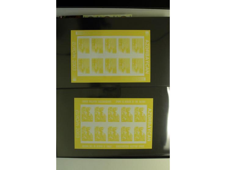 2000/06, umfangreiche Spezial-Sammlung der CEPT-Ausgaben mit vielen Proben- und Phasendrucken sowie ungezähnten Werten, teils