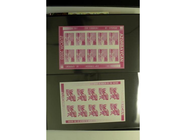 2000/06, umfangreiche Spezial-Sammlung der CEPT-Ausgaben mit vielen Proben- und Phasendrucken sowie ungezähnten Werten, teils