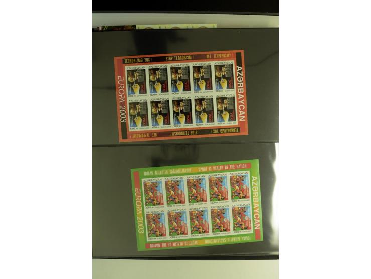 2000/06, umfangreiche Spezial-Sammlung der CEPT-Ausgaben mit vielen Proben- und Phasendrucken sowie ungezähnten Werten, teils