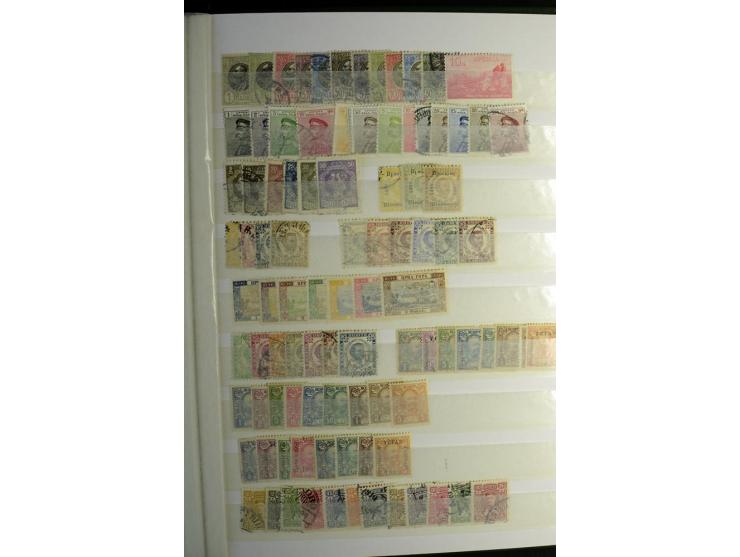 1850/1990 (ca.), postfrische, ungebrauchte und gestempelte Partie mit einer Vielzahl guter Werte, Sätze und Blocks, dabei u.a