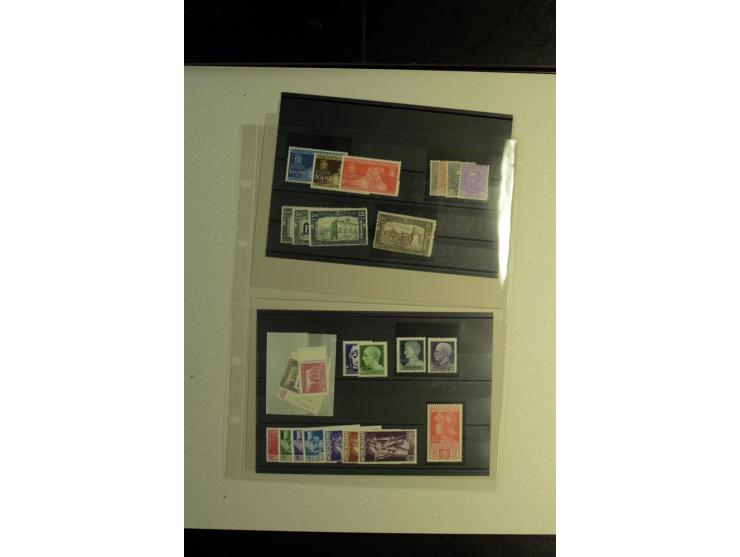 1882/1995, postfrische, ungebrauchte und gestempelte Partie mit Griechenland, Altitalienischen Staaten, Italien, Türkei, Vati