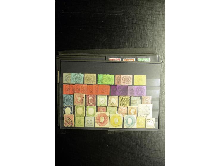 1850/1973 (ca.), Partie Fälschungen und Verfälschungen, teils gekennzeichnet, im kleinen Karton