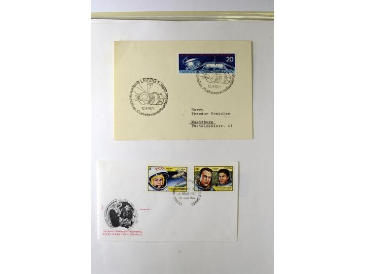 GAGARIN: Interessante Sammlung auf insgesamt über 70 Blättern, dabei verschiedene Marken, Sonderstempel in verschiedenen Farb
