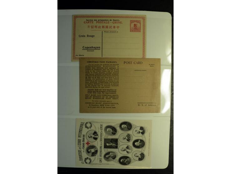 Rotes Kreuz: 1900/1960 (ca.), umfangreicher Sammlungsposten mit ca. 240 Briefen, Karten und Ganzsachen mit vielen Sonder- und