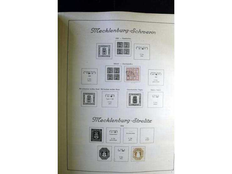 1872/1945, ungebrauchte und gestempelte Sammlung besseren Brustschilden, später u.a. Block 1-3 ungebraucht sowie ein Teil Zus