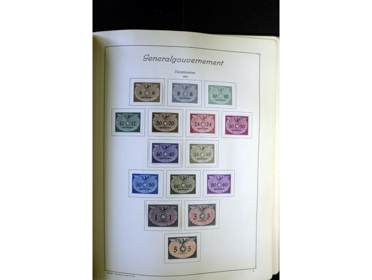 1872/1945, ungebrauchte und gestempelte Sammlung besseren Brustschilden, später u.a. Block 1-3 ungebraucht sowie ein Teil Zus