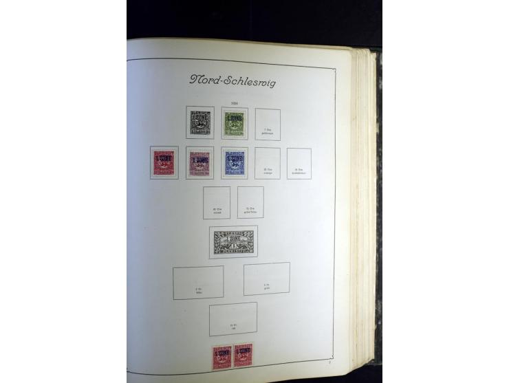 1872/1945, ungebrauchte und gestempelte Sammlung besseren Brustschilden, später u.a. Block 1-3 ungebraucht sowie ein Teil Zus