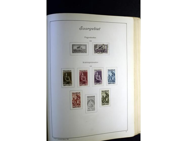 1872/1945, ungebrauchte und gestempelte Sammlung besseren Brustschilden, später u.a. Block 1-3 ungebraucht sowie ein Teil Zus
