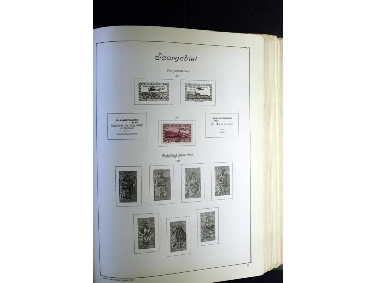 1872/1945, ungebrauchte und gestempelte Sammlung besseren Brustschilden, später u.a. Block 1-3 ungebraucht sowie ein Teil Zus