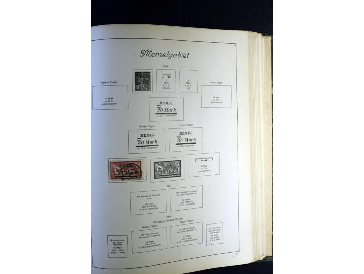 1872/1945, ungebrauchte und gestempelte Sammlung besseren Brustschilden, später u.a. Block 1-3 ungebraucht sowie ein Teil Zus