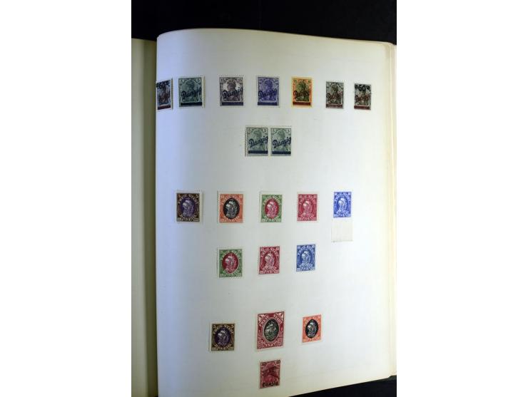 1872/1945, ungebrauchte und gestempelte Sammlung besseren Brustschilden, später u.a. Block 1-3 ungebraucht sowie ein Teil Zus