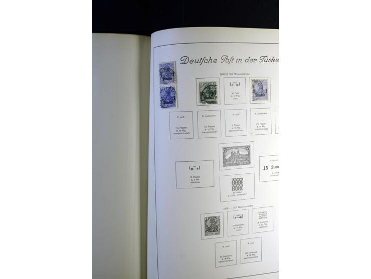 1872/1945, ungebrauchte und gestempelte Sammlung besseren Brustschilden, später u.a. Block 1-3 ungebraucht sowie ein Teil Zus
