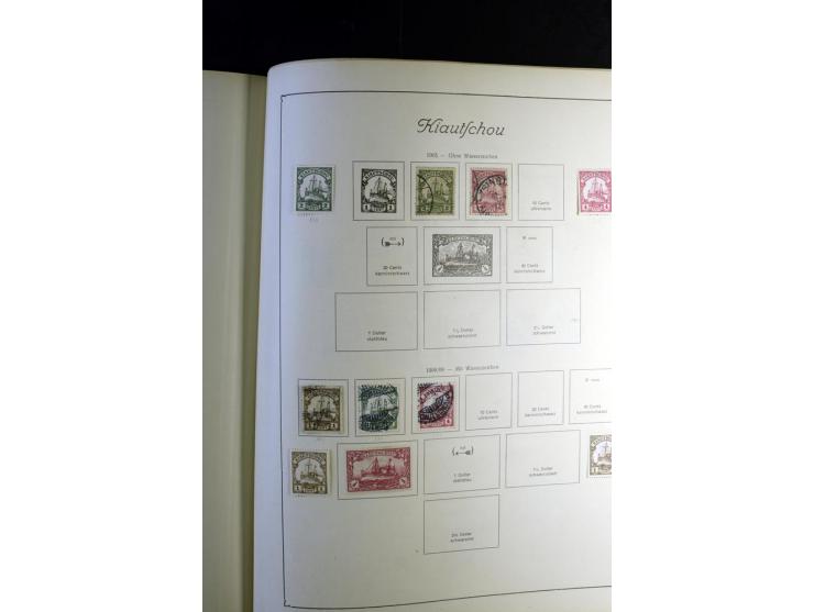 1872/1945, ungebrauchte und gestempelte Sammlung besseren Brustschilden, später u.a. Block 1-3 ungebraucht sowie ein Teil Zus