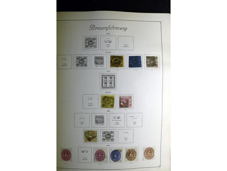 1872/1945, ungebrauchte und gestempelte Sammlung besseren Brustschilden, später u.a. Block 1-3 ungebraucht sowie ein Teil Zus