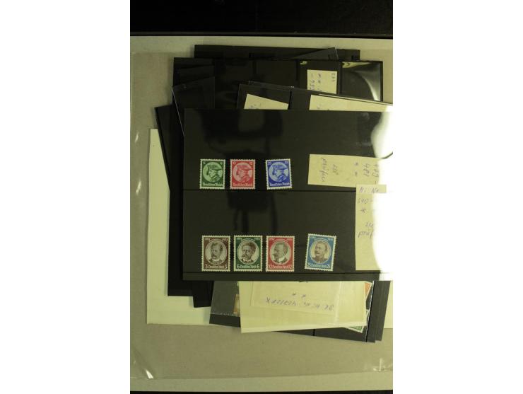 1880/1945, postfrische, ungebrauchte und etwas gestempelte Partie mit guten postfrischen Werten und Sätzen, Bl.2 (Mängel im R