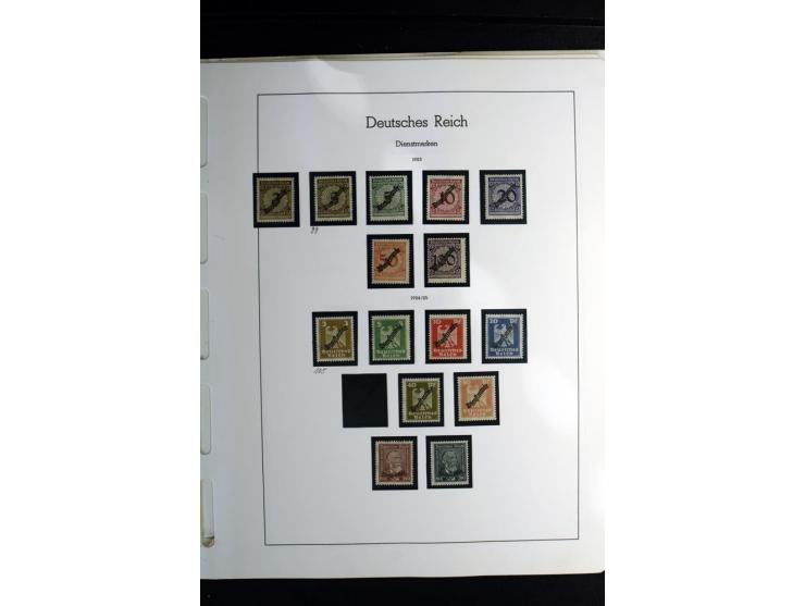1900/45, postfrische und ungebrauchte reichhaltige Sammlung mit guten Werten, Sätzen und Blocks