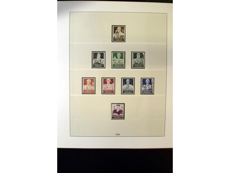 1902/45, postfrische, ungebrauchte und oft zusätzlich gestempelte reichhaltige Sammlung, in den Hauptnummern komplett (IV nur