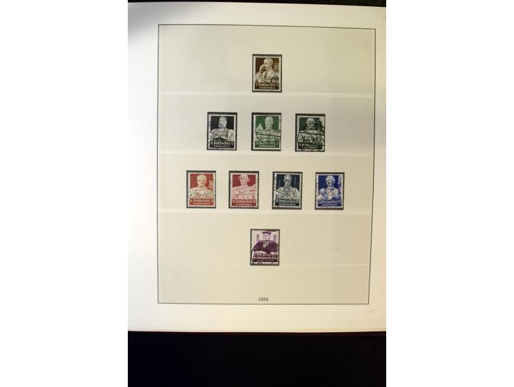 1902/45, postfrische, ungebrauchte und oft zusätzlich gestempelte reichhaltige Sammlung, in den Hauptnummern komplett (IV nur
