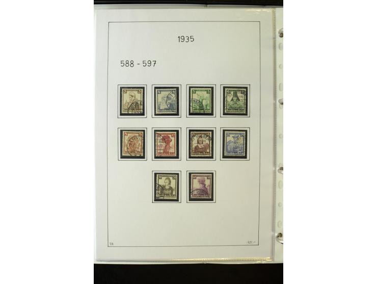 1923/45, gestempelte kpl. Sammlung mit u.a. Mi.-Nr. 346y, 356Xx, 357Xx, 393Y, 398X, 399X (Firmenlochung), 452b, Bl.2 (fleckig